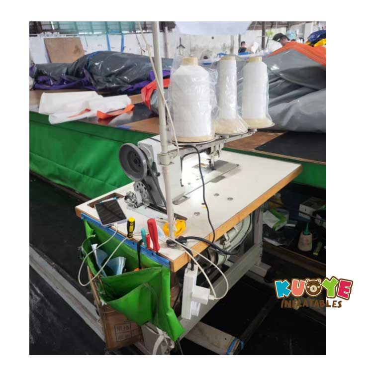 A17 Sewing Machine with Wheels for Inflatables Slide Bouncy Castle