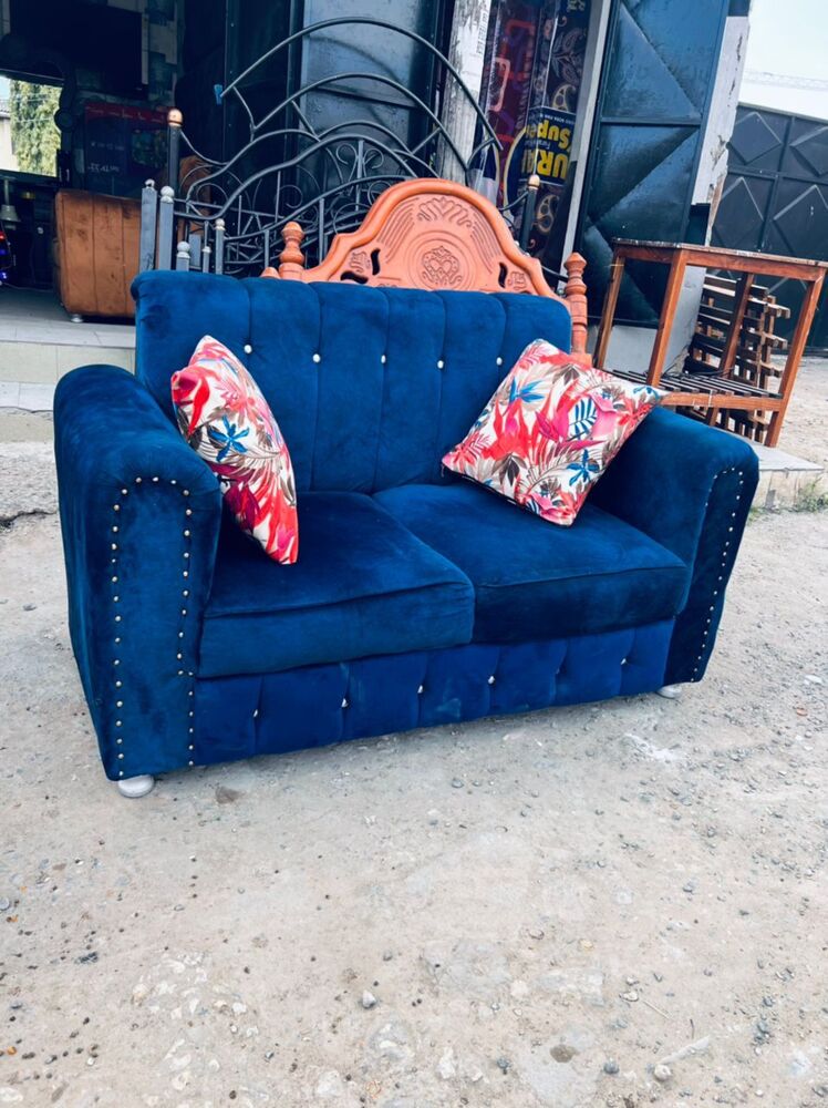 Sofa set watu wawili Kupatana