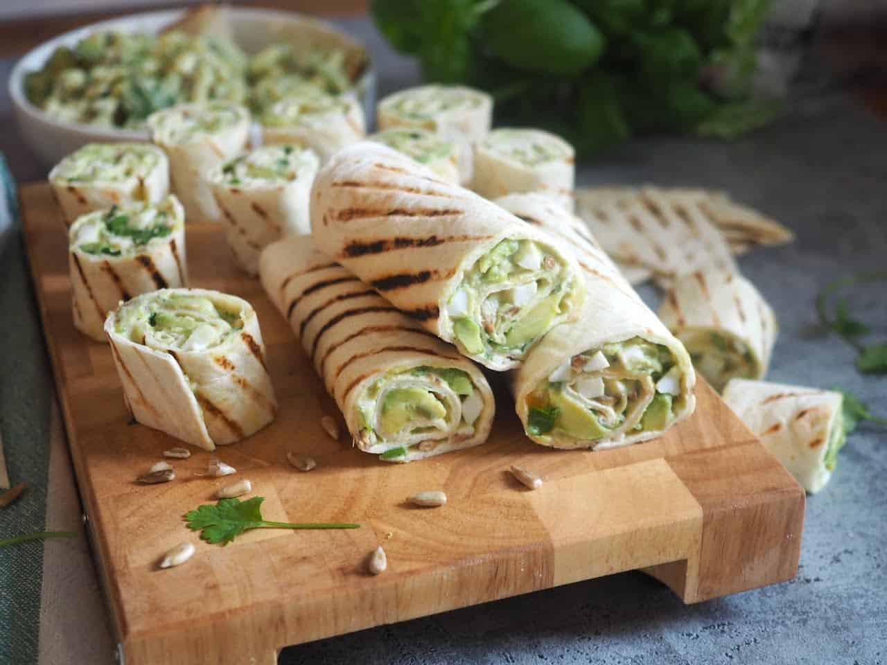 Tortilla z pastą jajeczną z awokado Jakub Kuroń