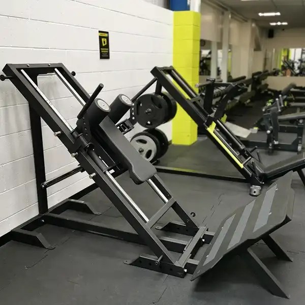 Discover The 8 Best Gym Machines For Glutes