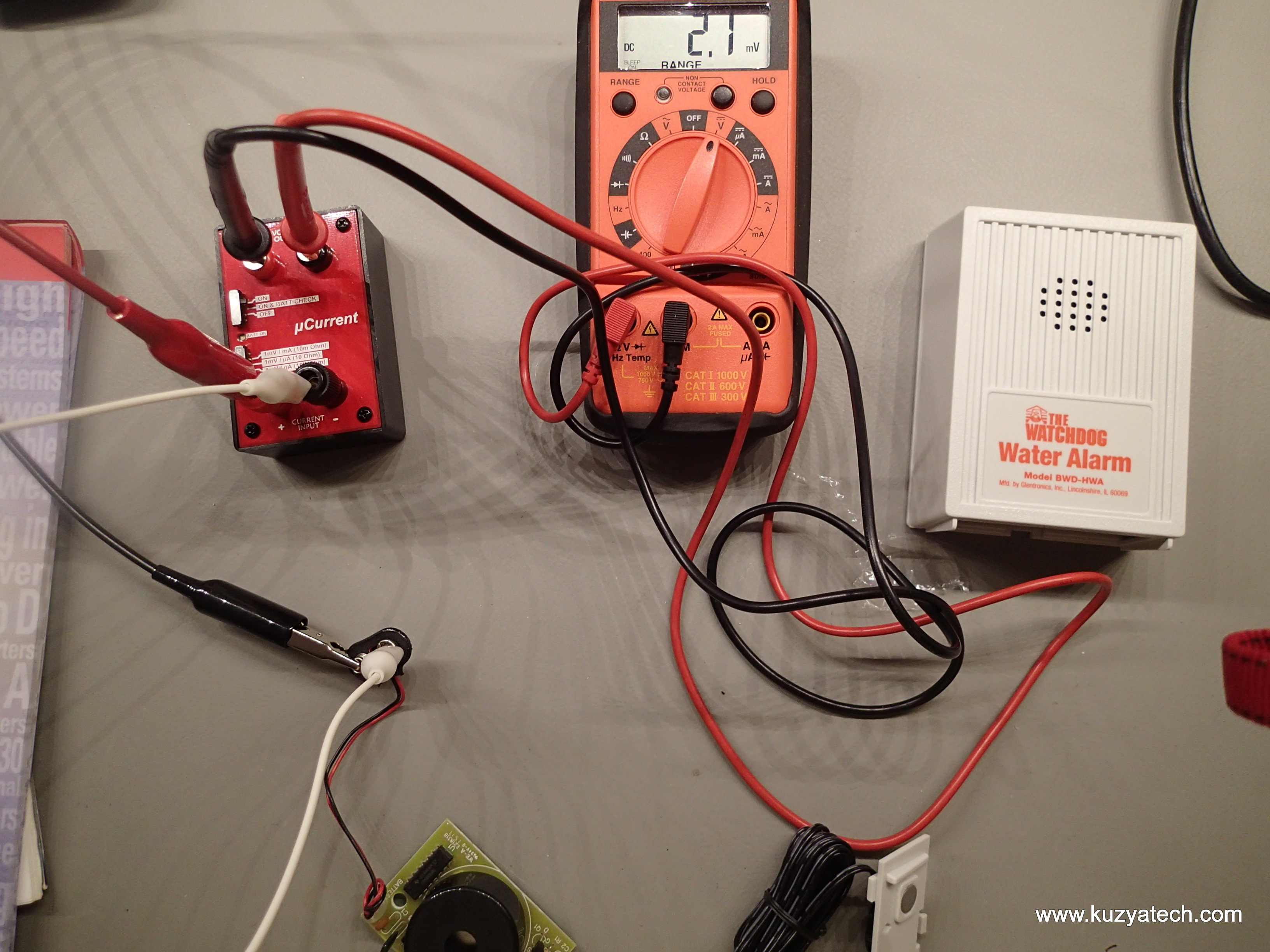 Watchdog Water Alarm teardown | KuzyaTech