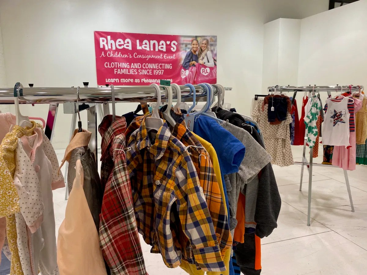 Sunday Funday Moment Twin sisters bring popup children’s consignment