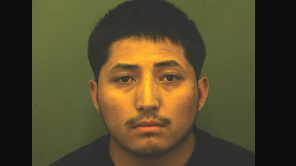 FBI agents disrupt possible shooting at Cincinnati bar, El Paso Police