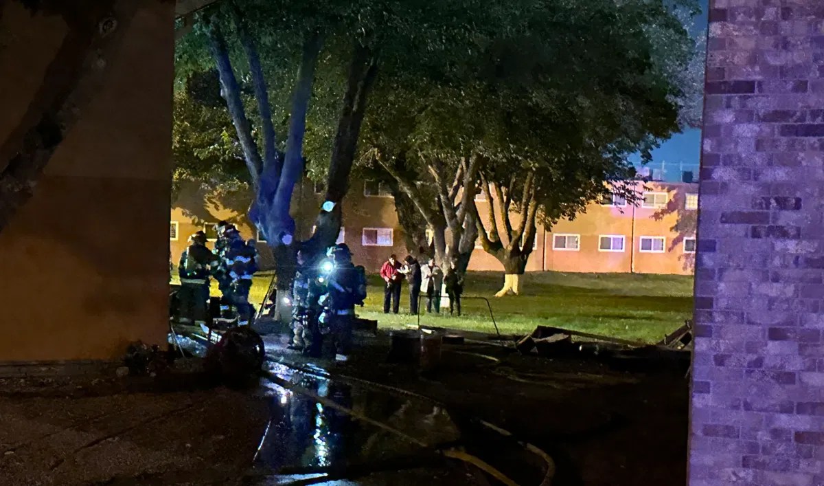 Fire breaks out at Lower Valley apartment complex KVIA