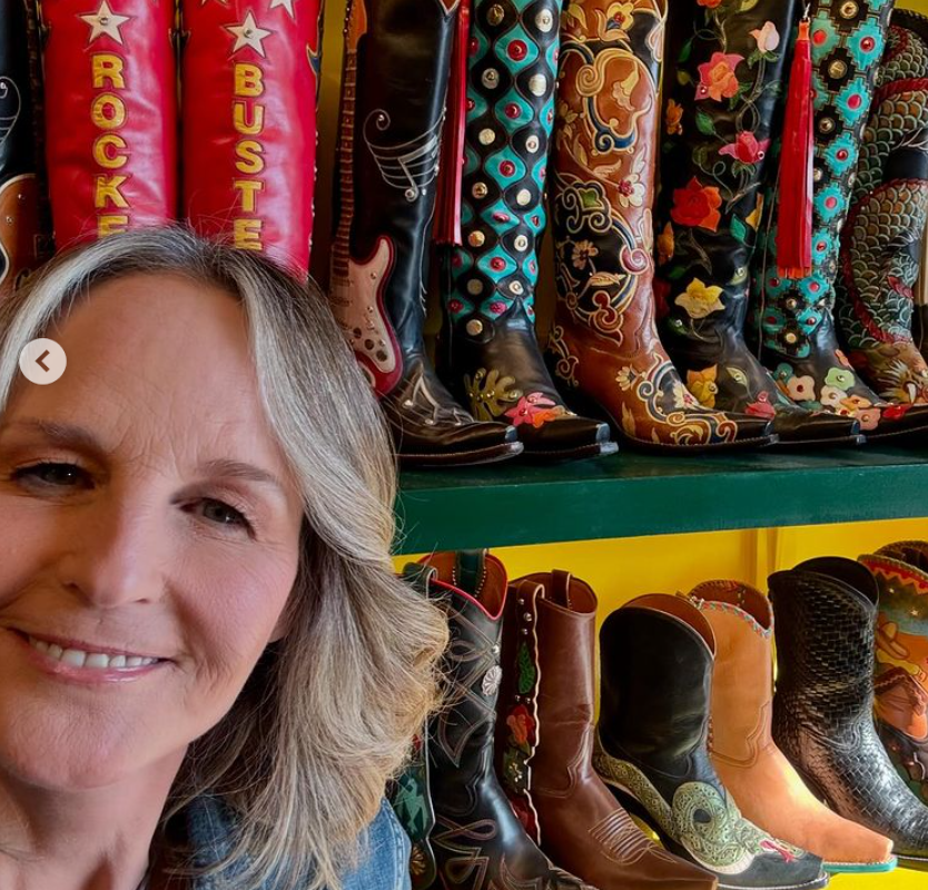 Helen Hunt spotted filming in El Paso KVIA