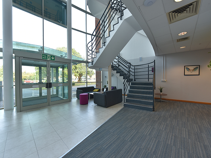 Oak House offices to let Worcester, offices Worcester KWB