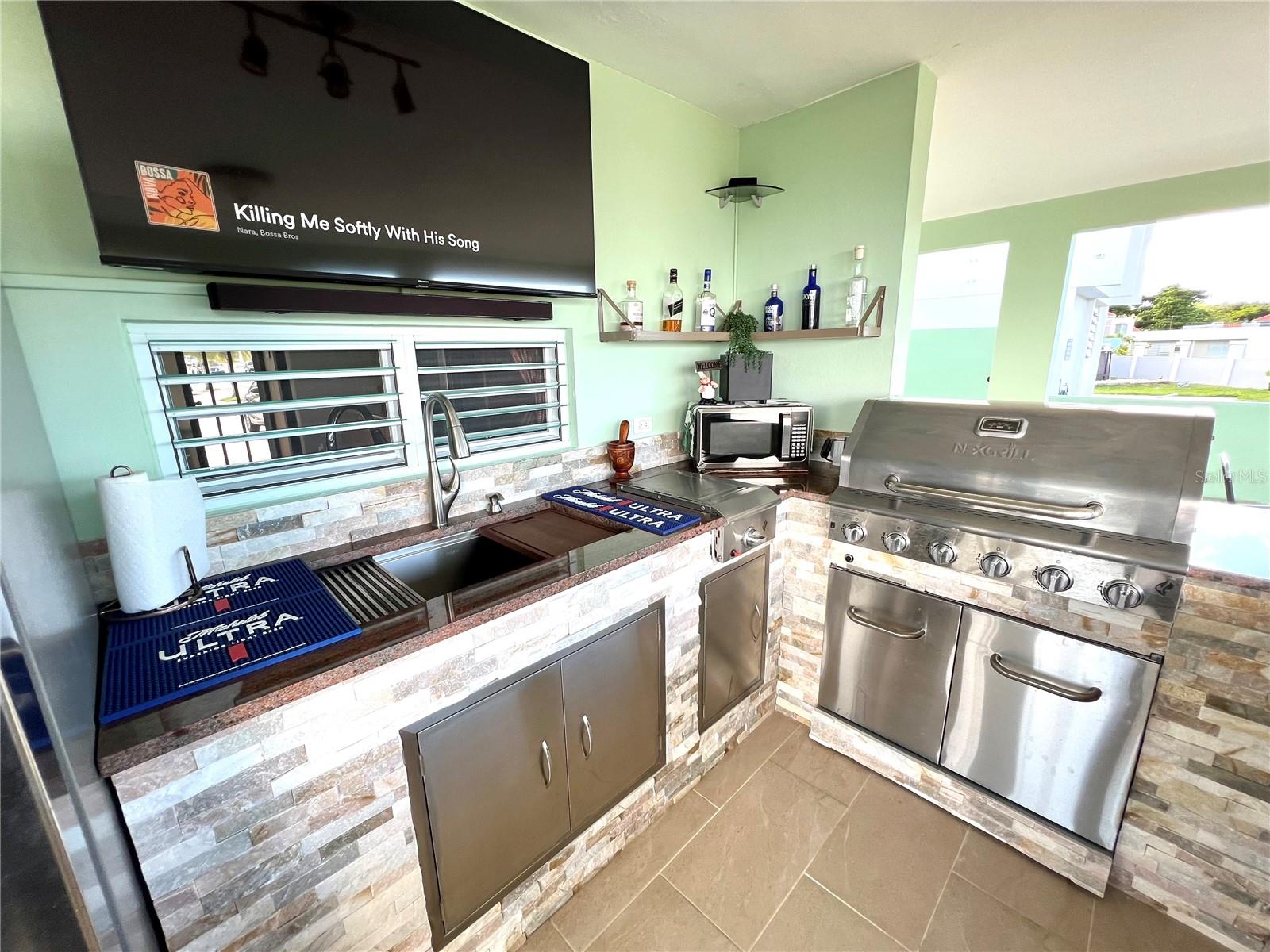 URB. RIVER EDGE HILLS