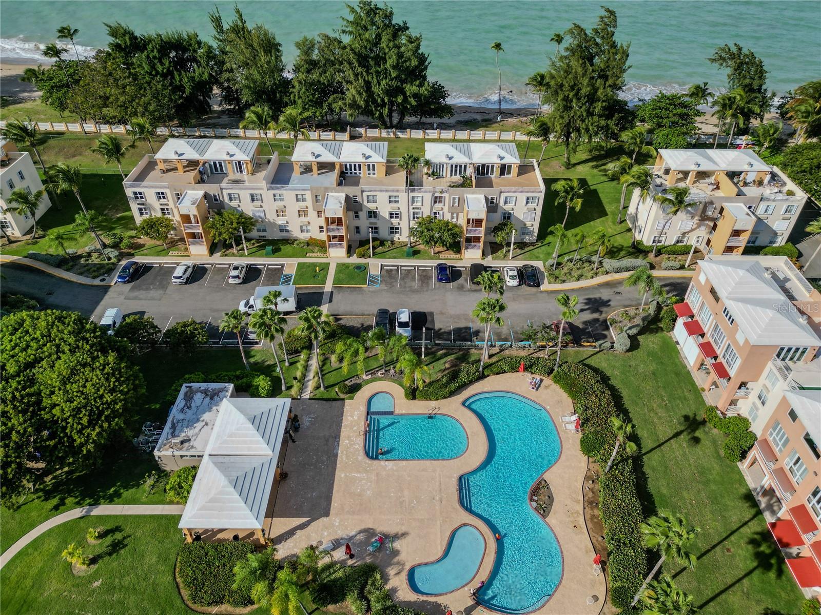 MALIBU BEACH FRONT APARTMENTS