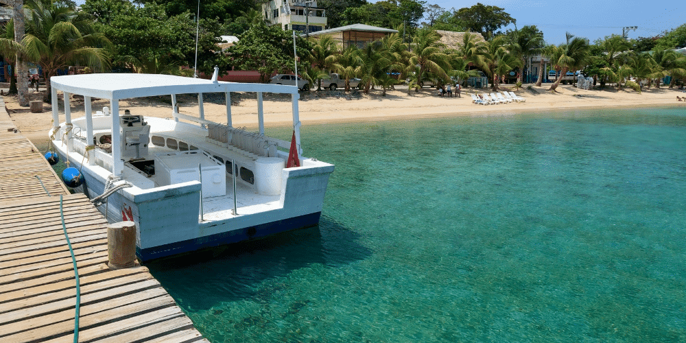 Making the Most Out of House Hunting on Your Vacation to Roatan