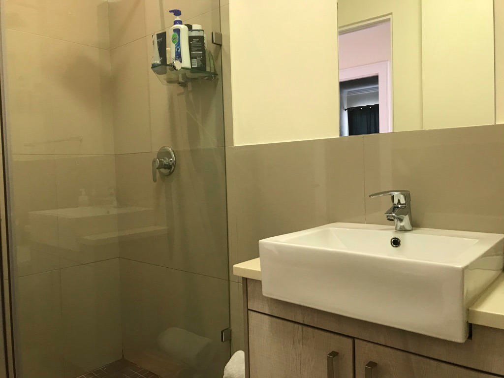 3 Bedroom Apartment in Bryanston For Sale R3,300,000 ENT0112916