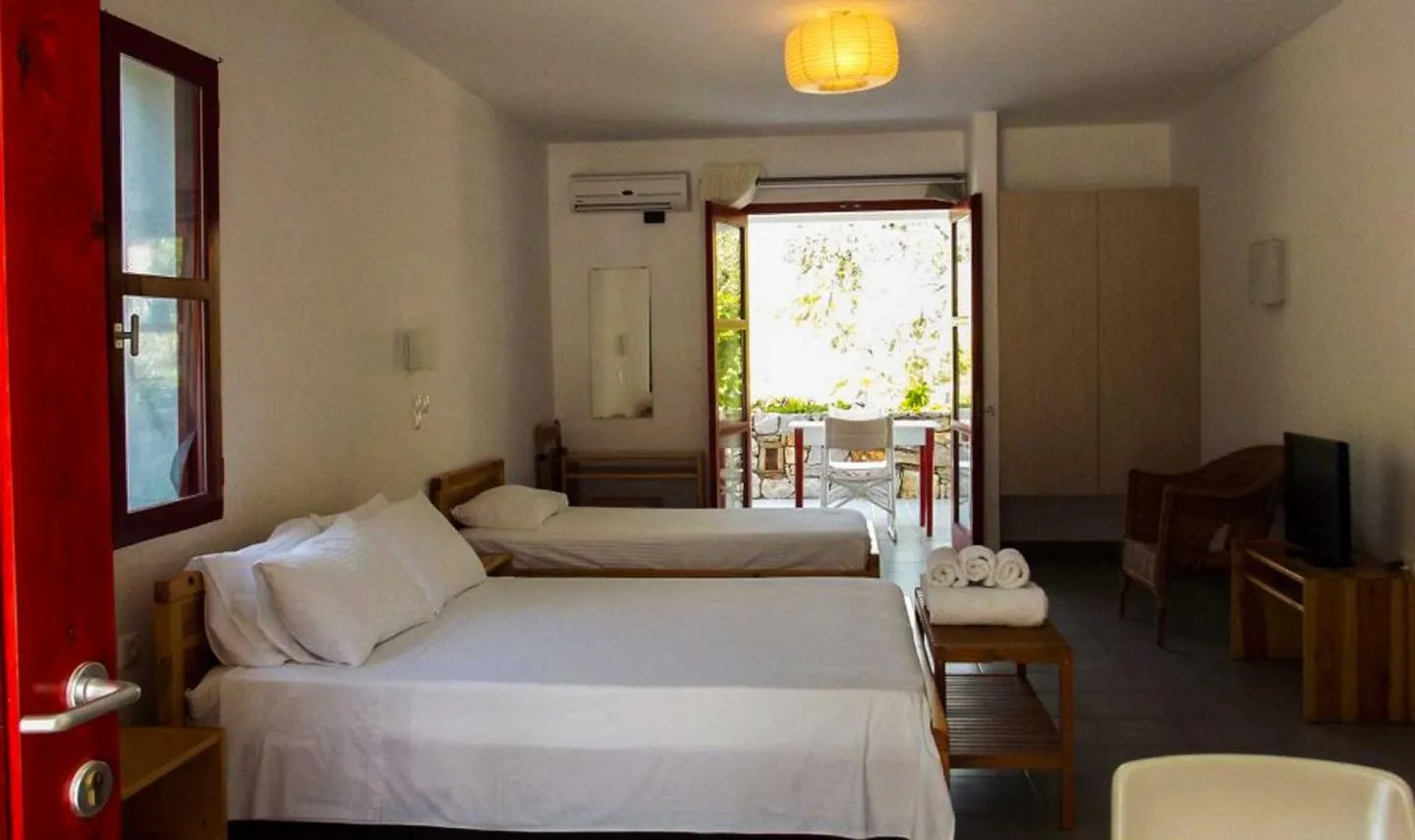 Kyfanta Hotel Kyparissi Lakonias Peloponnese Greece