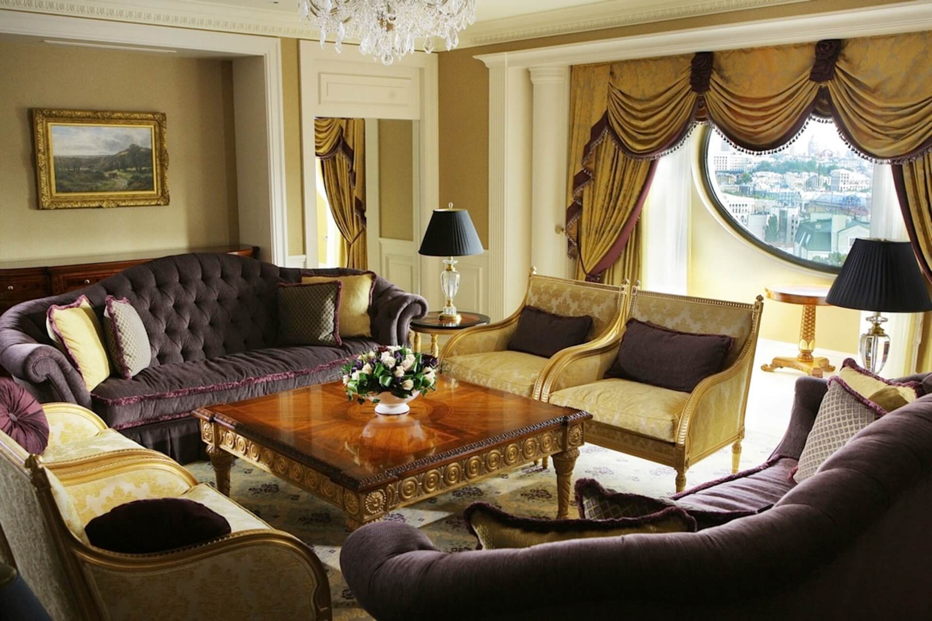 Royal Suite IHG Discover the best hotels in Ukraine