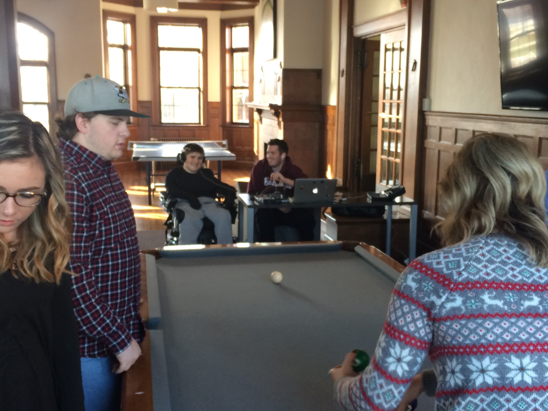 Innovative, handson teaching style Kyle Belanger