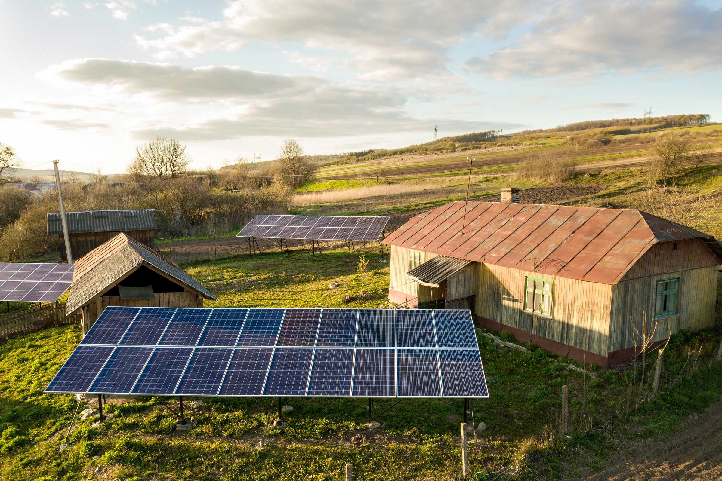 How Much Do Solar Panels Weigh? Kyle's Garage