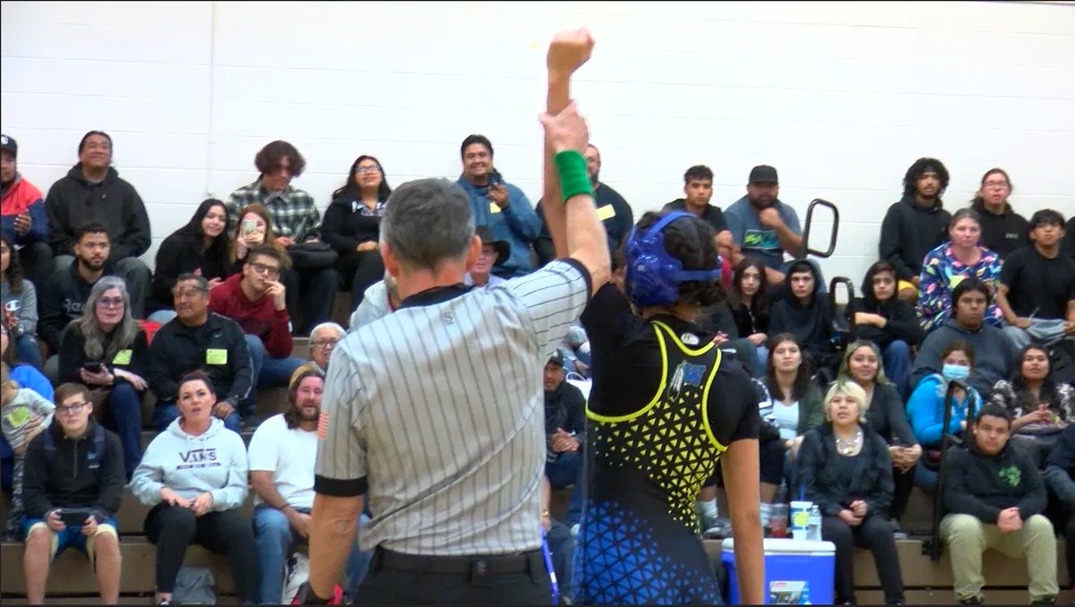 Prep wrestling floods into Yuma in two separate meets KYMA
