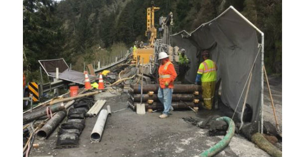 Expect 25 Minute Delays on Hwy 101 at Last Chance Grade Redheaded