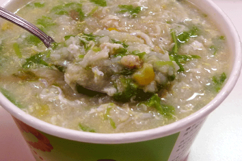 好吃的吻仔魚粥