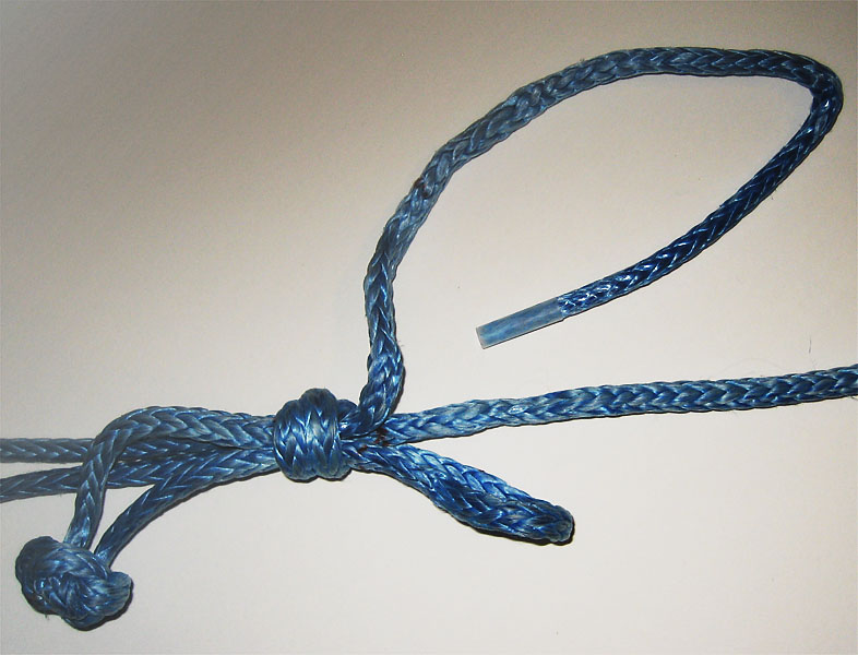 Integral Halyard Soft Shackle