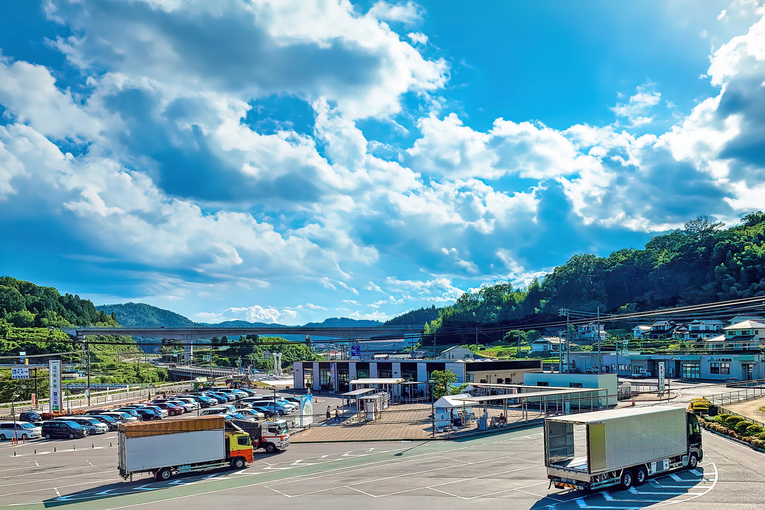 キャンピングカーと道の駅の上手な活用法｜快適な旅を楽しむコツ