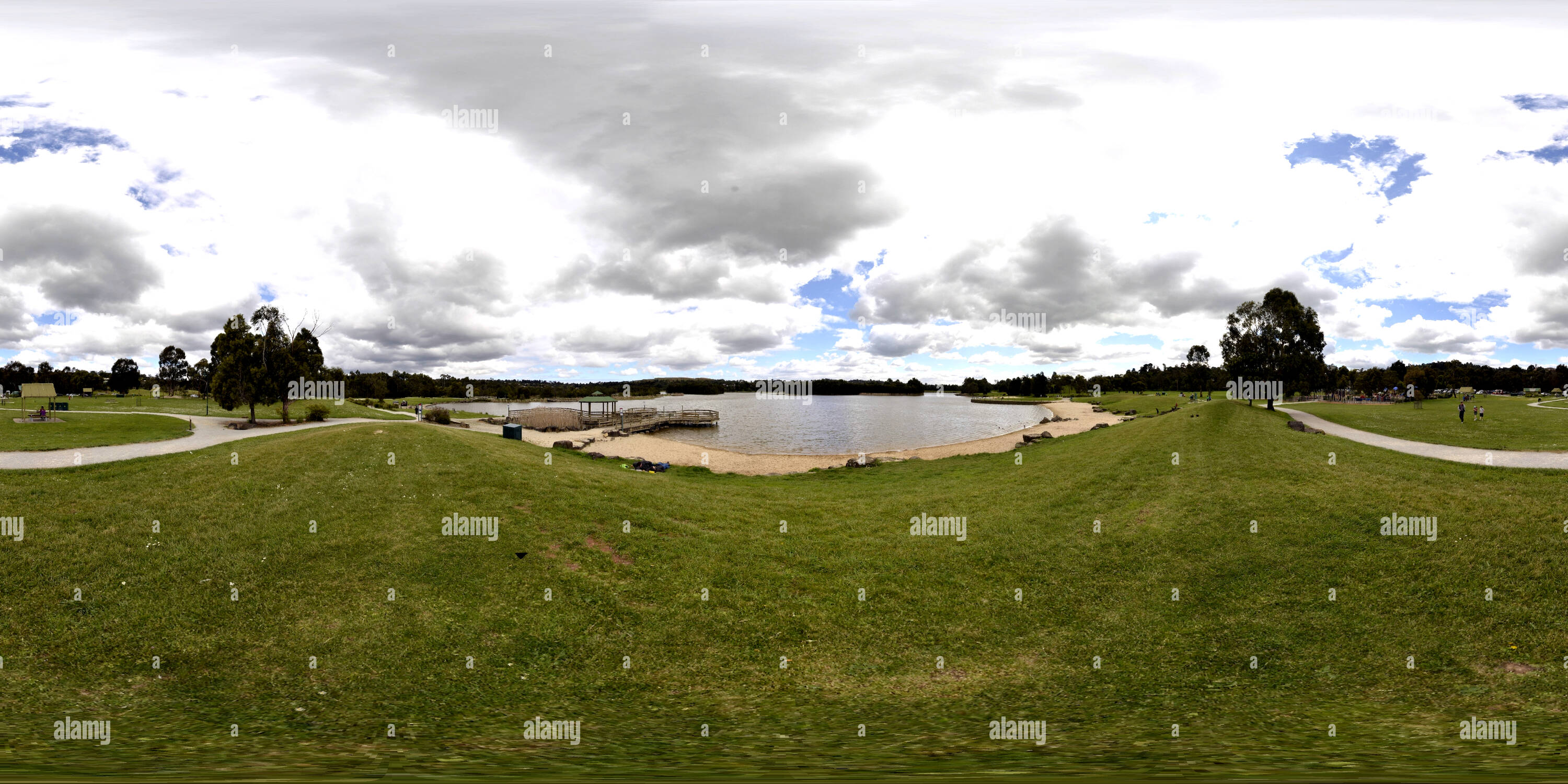360° view of Lilydale Lake Alamy