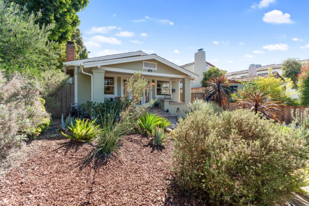 1562 N. Avenue 46 Eagle Rock 90041 Group L34
