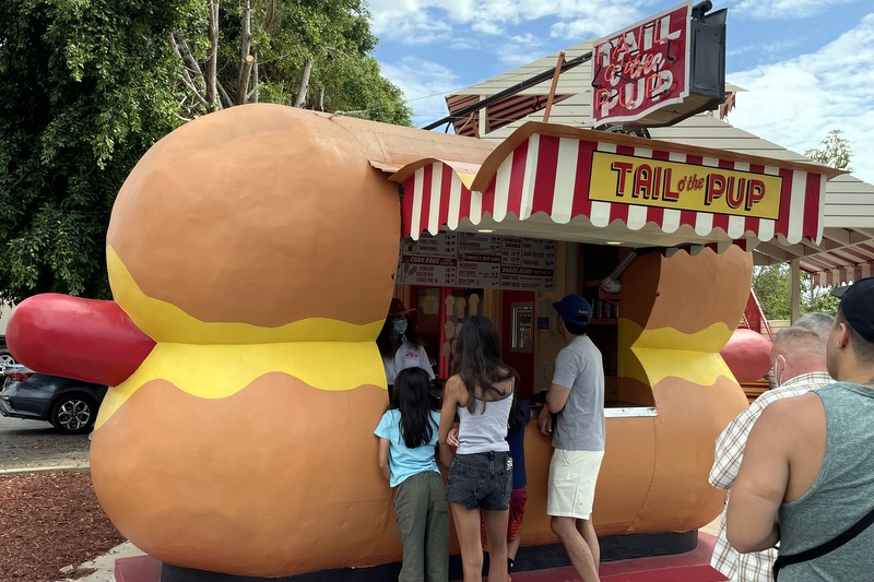 Exploring L.A.'s Landmark Restaurants with Geary LA Explorer