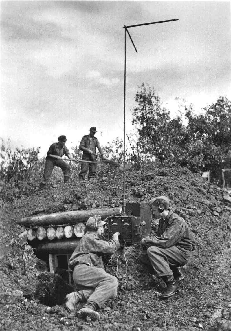 GERMAN WW2 RADIO COLLECTION, LA6NCA, 5W.S.b