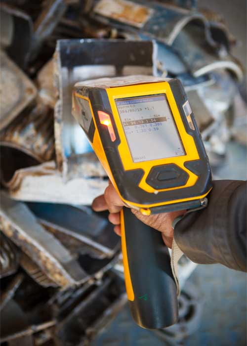 How are XRay Diffraction (XRD) and XRay Fluorescence (XRF) different