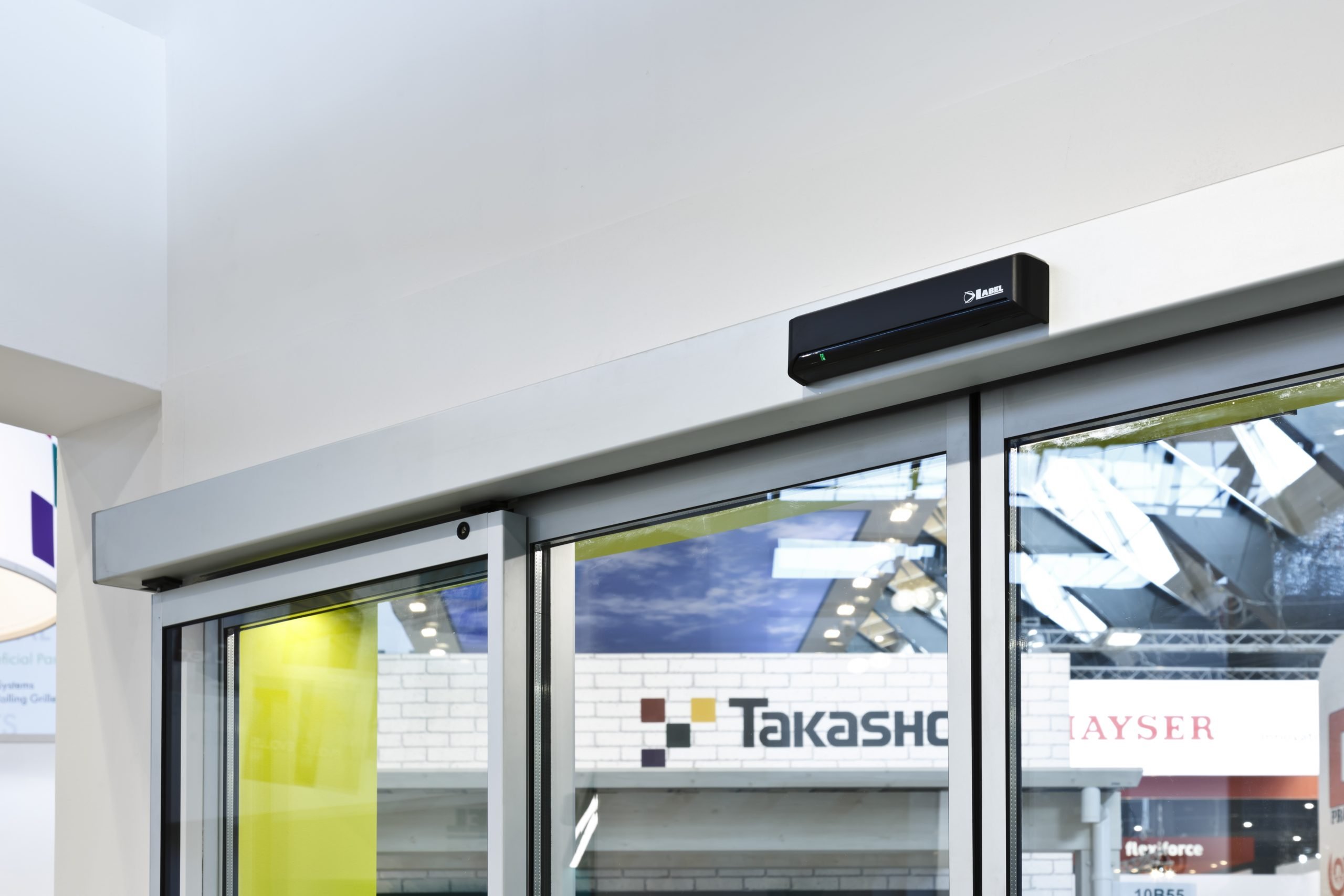 5 Benefits of Automatic Sliding Doors LABELUK