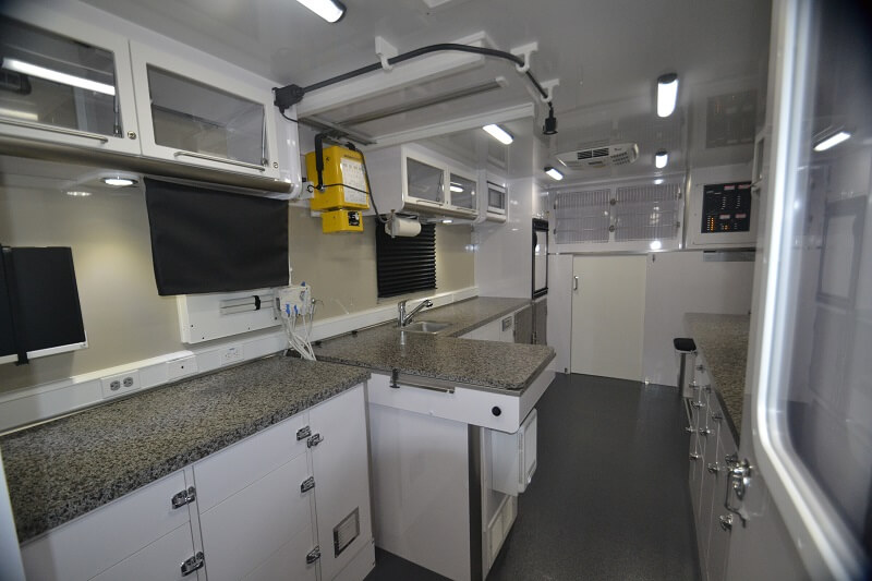 Mobile Veterinary Clinics La Boit Specialty Vehicles, Inc.