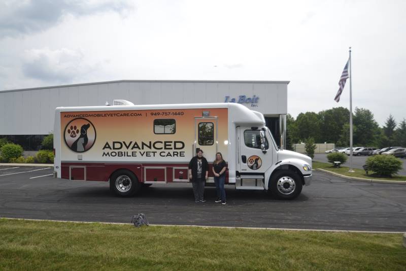 Mobile Veterinary Clinics La Boit Specialty Vehicles, Inc.