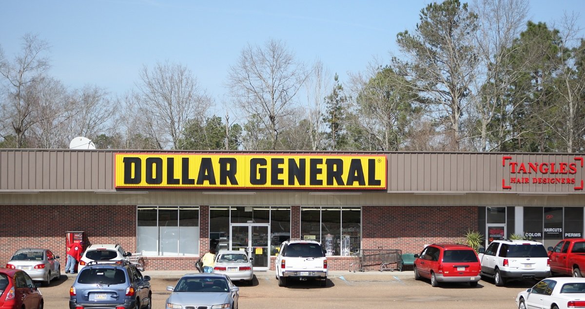 Dollar General Workers Win NLRB Victory