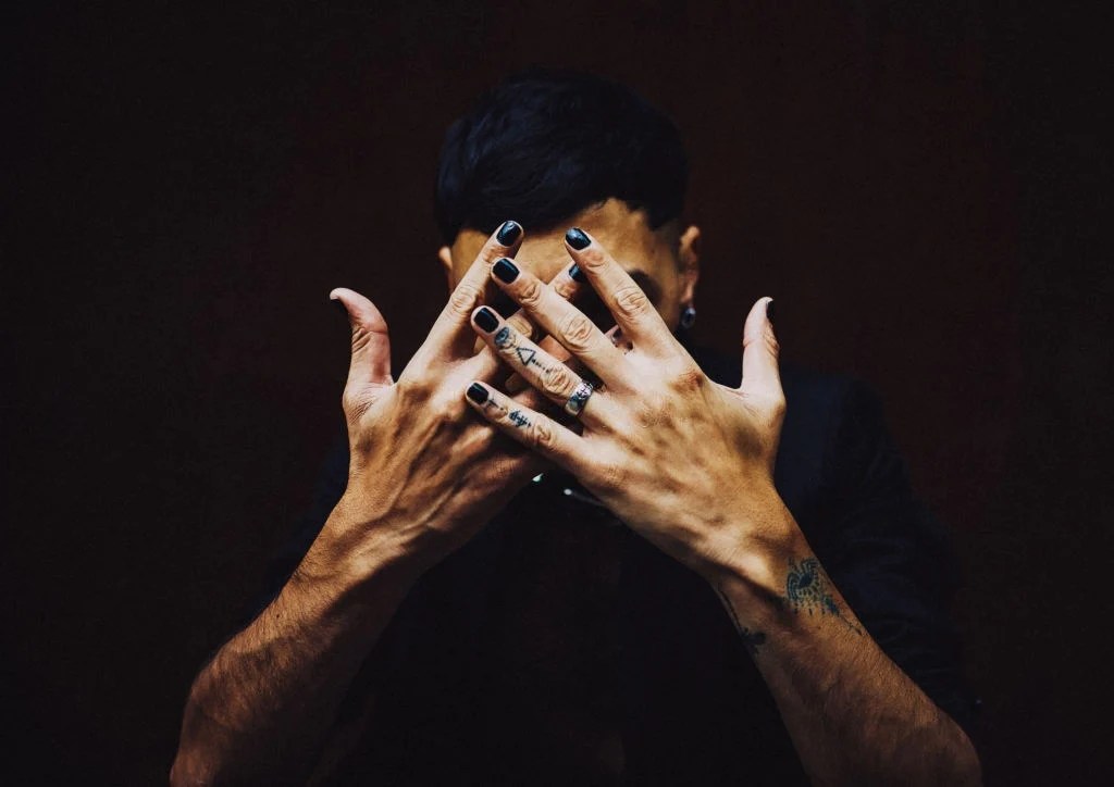 What Does It Mean When a Guy Paints Their Nails Black? Decoding the