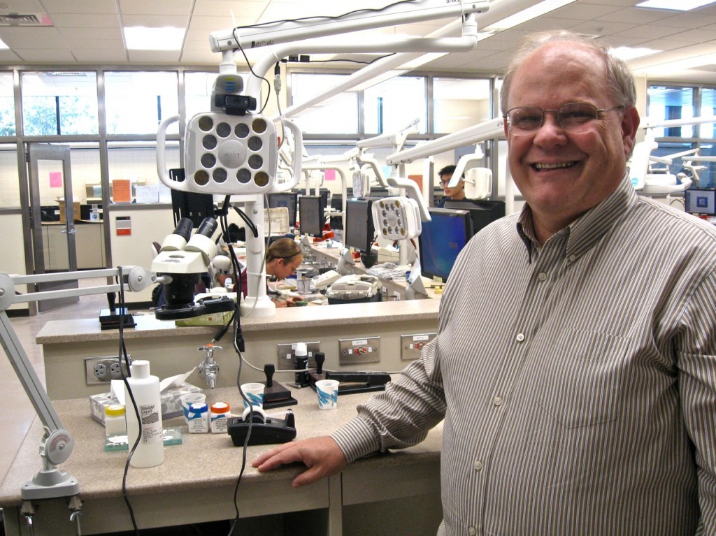 Union workers build hightech dental simulation laboratory for SIU