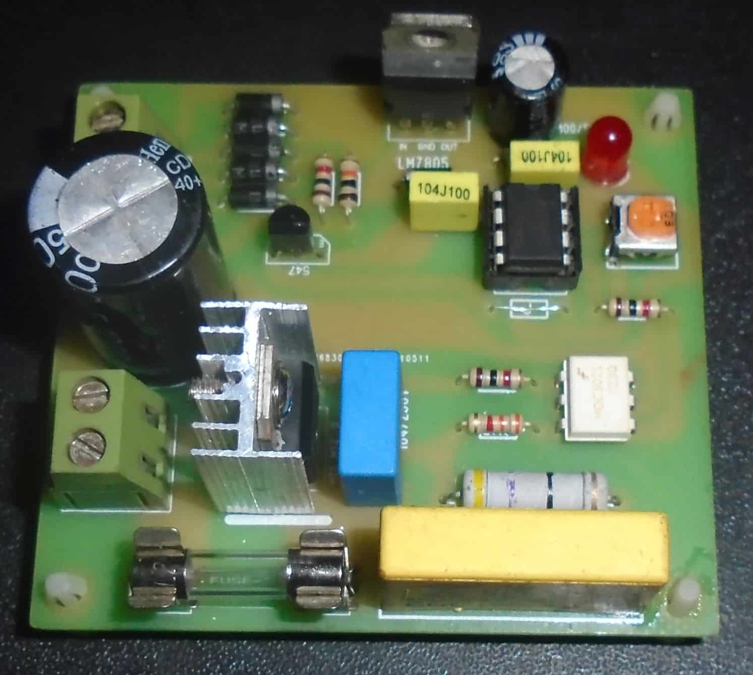 Buck converter using NE555 and NChannel MOSFET Lab Projects BD
