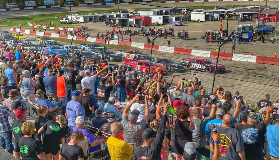 Grandstand Tickets Now Available Online! La Crosse Speedway