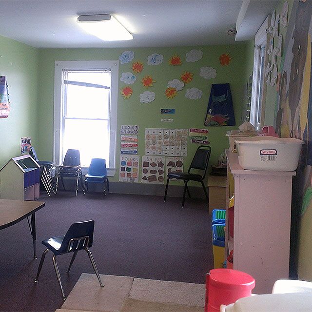 Stillwater Avenue Preschool & Child Care Center Serving