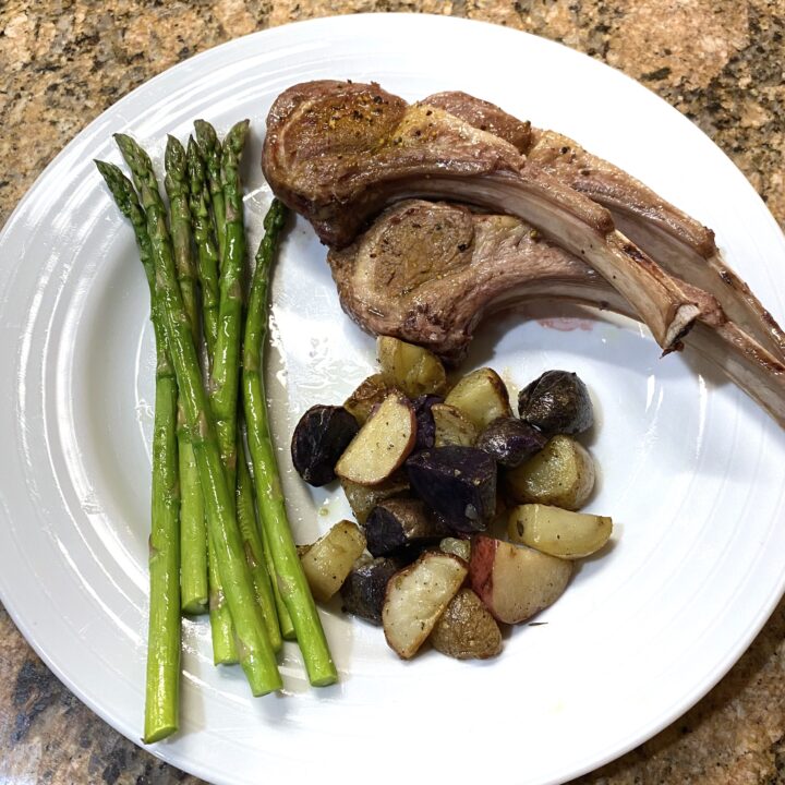 Baked Lamb Chops In The Oven Easy And Delicious