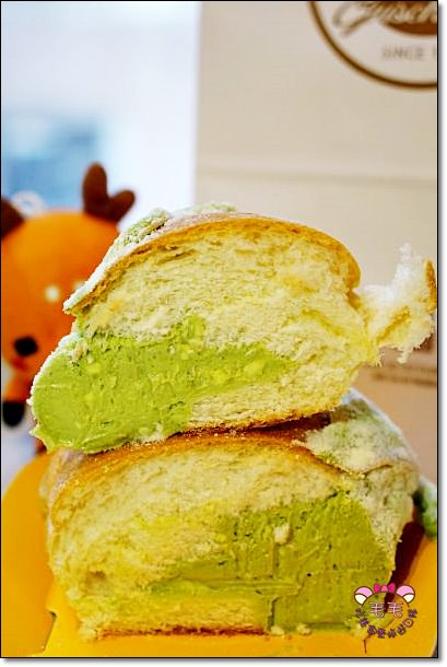 香港尖沙咀美食》麥上日光♥五層流心抹茶芝士軟包，全港最邪惡且每日限量/香港自由行/抹茶甜點攻略懶人包/影音