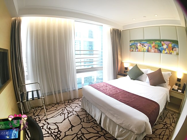 香港西營盤平價海景飯店推薦》頤庭酒店♥讓人尖叫的免費升等，房間大 乾淨寬敞舒適 價格便宜實在/新開幕/香港自由行