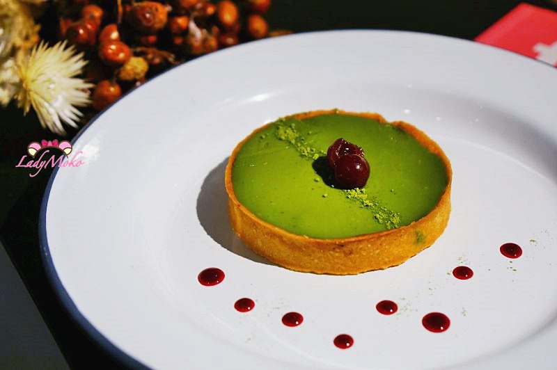 科技大樓美食》Stoppage Time補時,最好吃櫻桃抹茶塔與超棒環境,台北大安