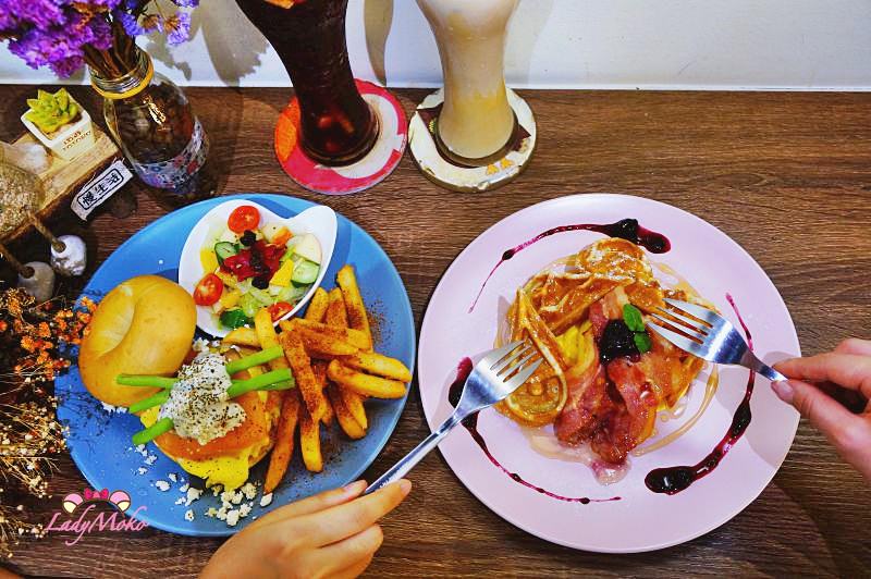 新竹早午餐》About café 這鬆餅讓人停不下嘴!火車站附近巷弄隱藏版咖啡廳推薦