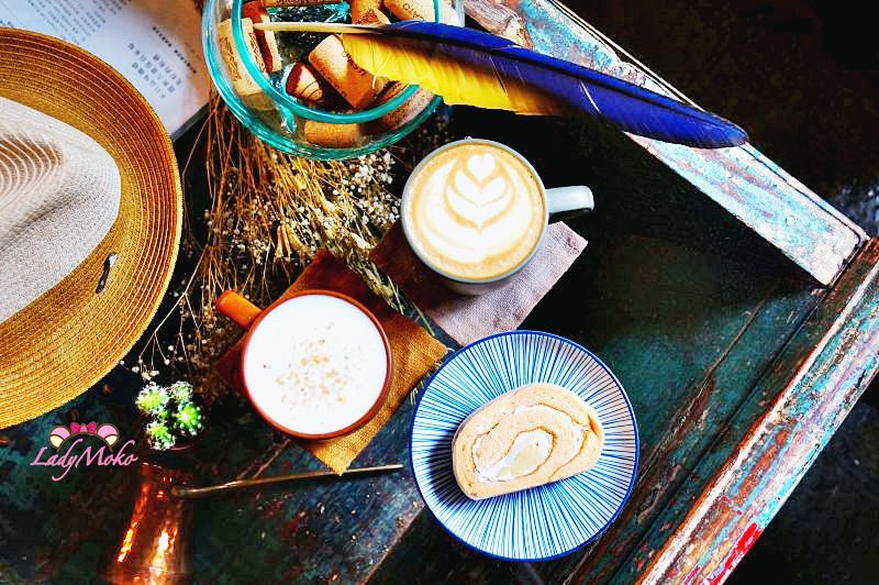 信義安和咖啡廳》Congrats Café,藏身中世紀神秘古董店,飲品超強!