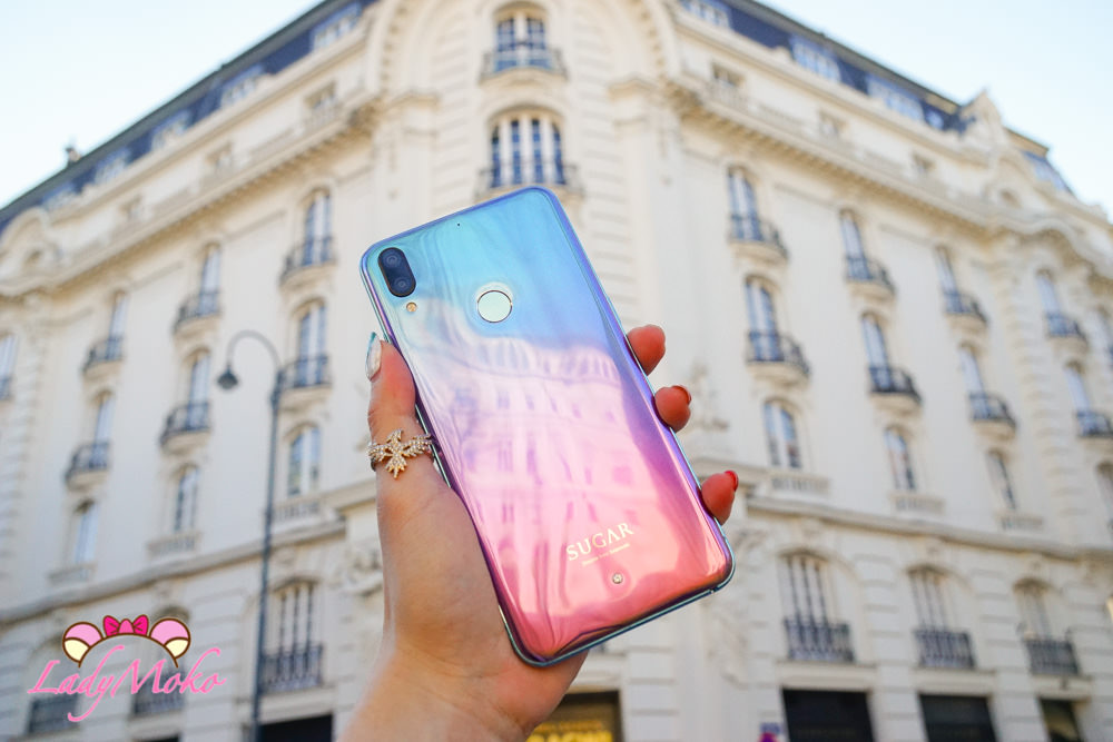 SUGAR S20旅遊翻譯手機一機多用，獨家24H真人翻譯、免換sim卡全球上網，旅人的最佳旅伴