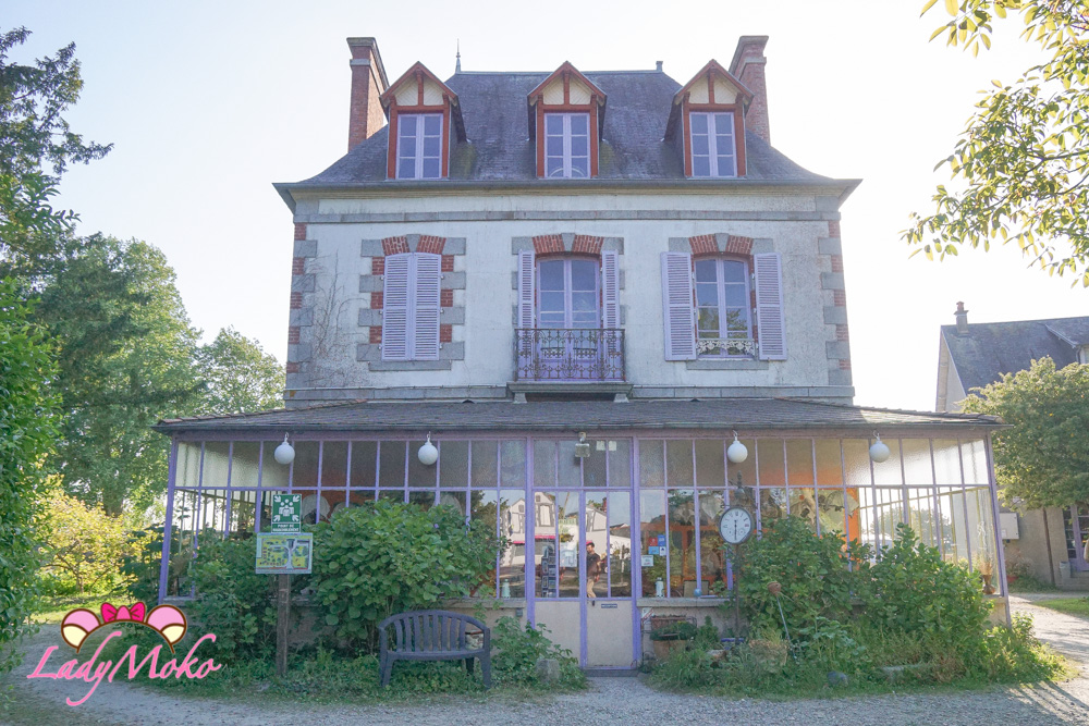 聖米歇爾山Mont-Saint-Michel平價住宿飯店推薦「Rose Hotel羅斯酒店」非常有阿嬤家樸實感的飯店