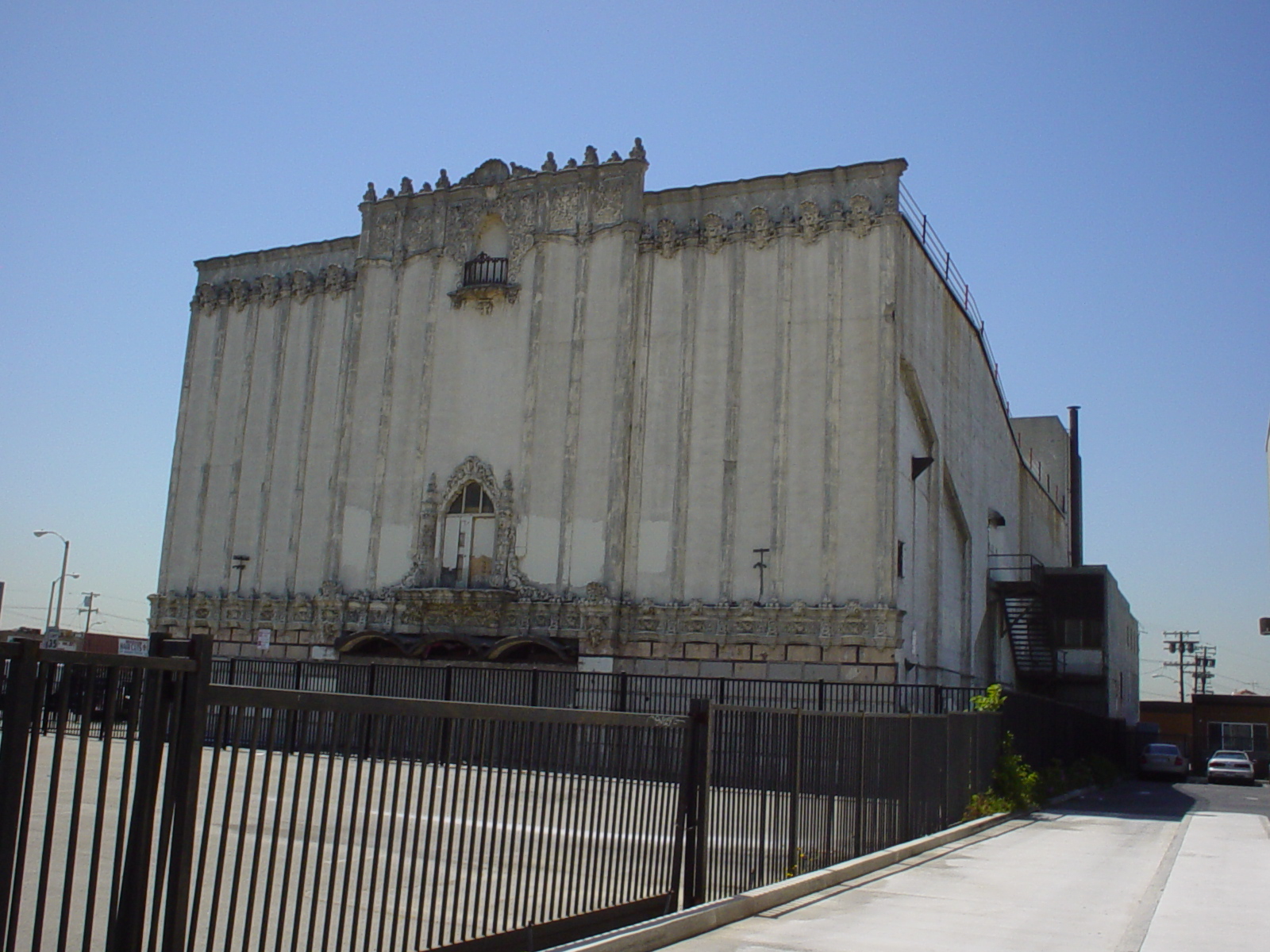 Memories Of A Lost Boulevard The Golden Gate Theater LA EASTSIDE