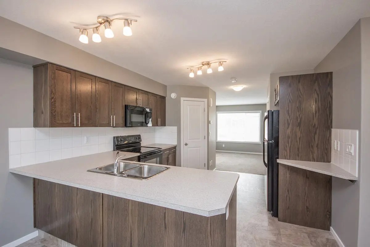 Prospect Townhomes 3 Bed 1.5 Bath Laebon Rental Communities