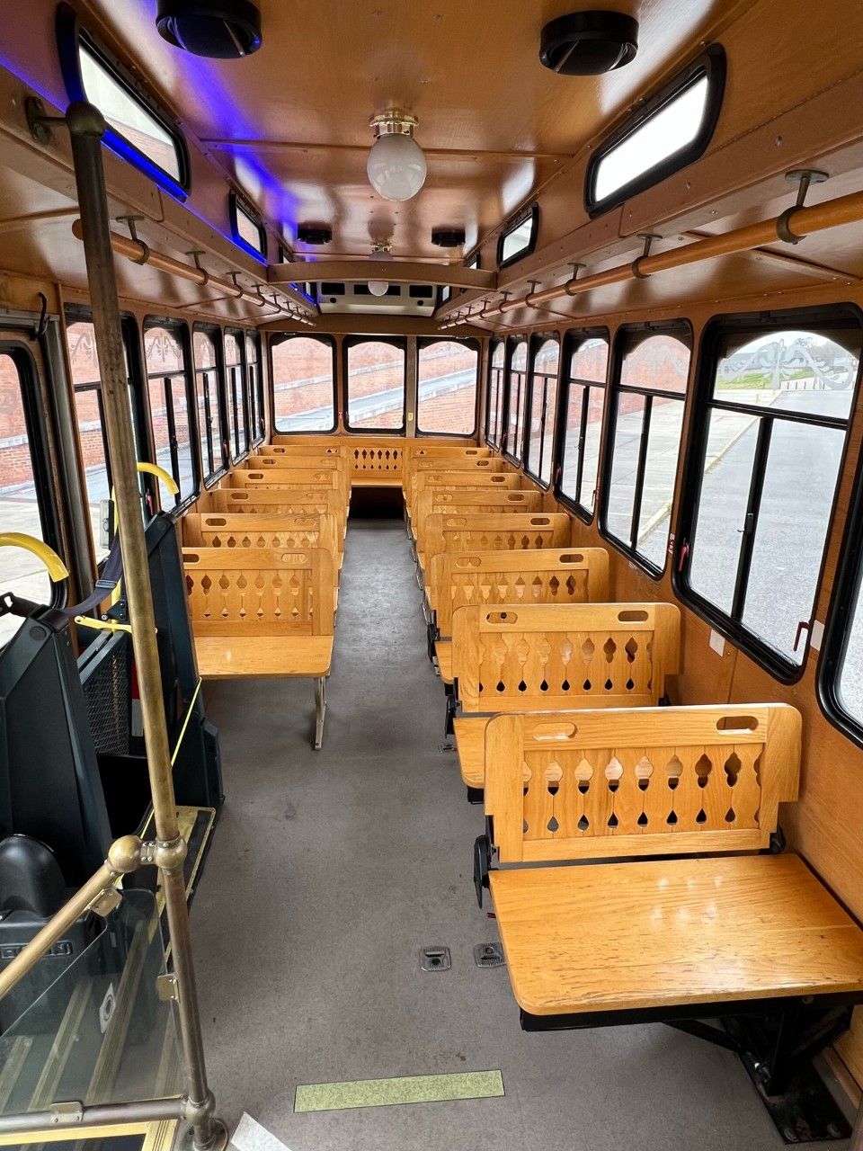 Fleet Lafayette Limo & Trolley