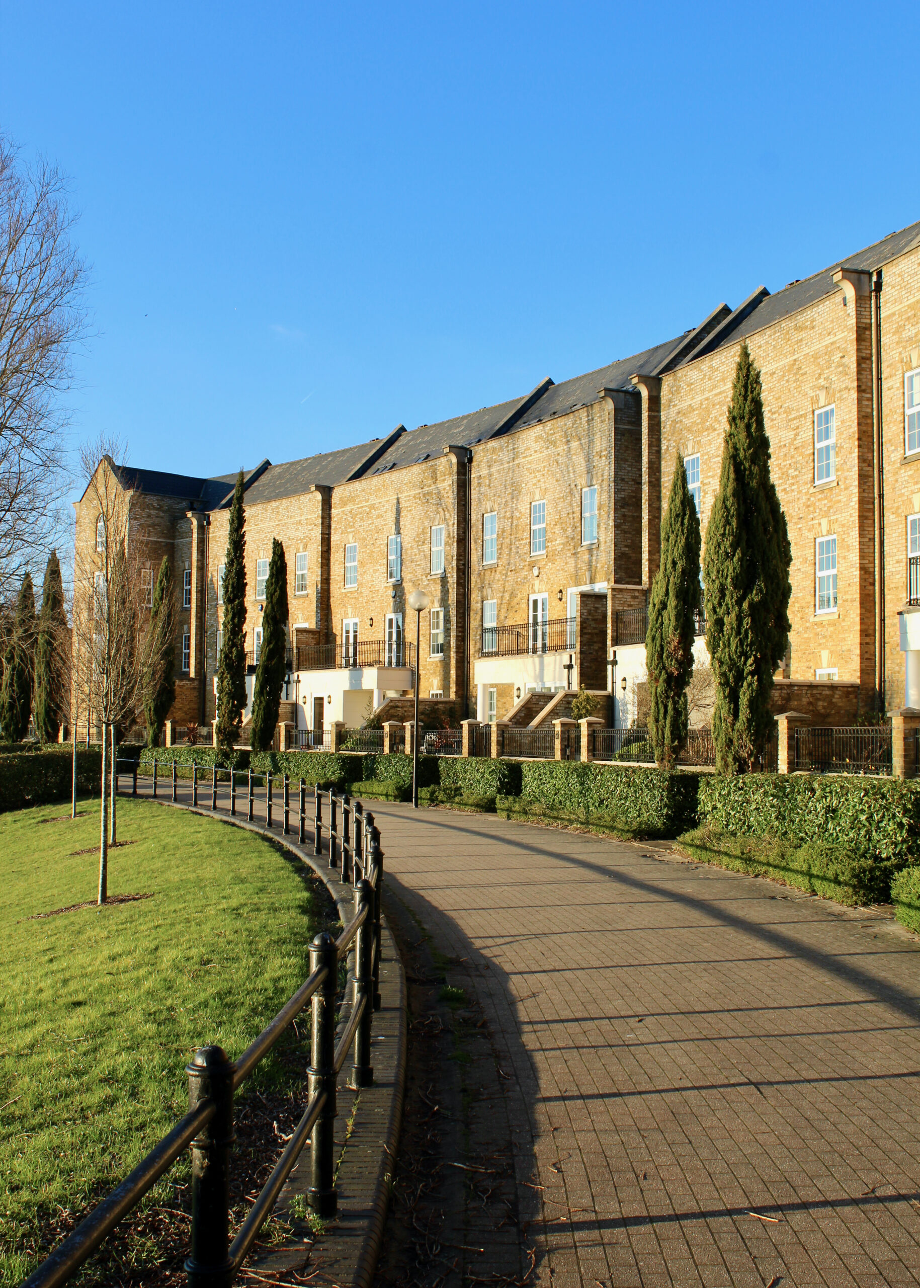 Sell Lafford James Sell your house Milton Keynes