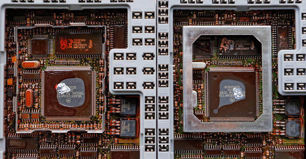 Volvo electronic module repair. - Page 1